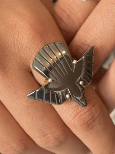 PIRATE STONE PALOMA RING  & THE PIRAMIDE